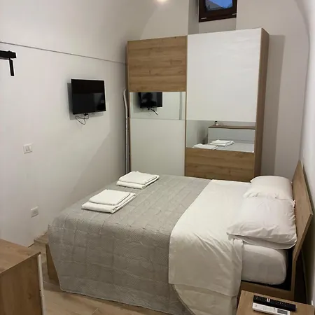 Vicolo Lungo Nyaraló Nardò