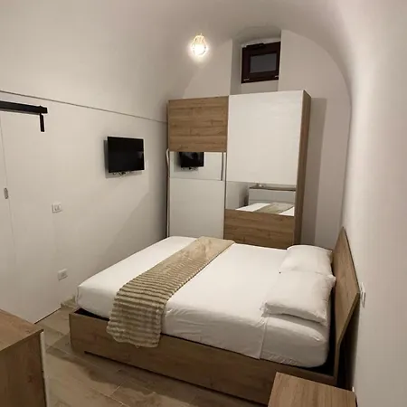 Vicolo Lungo * Nardò