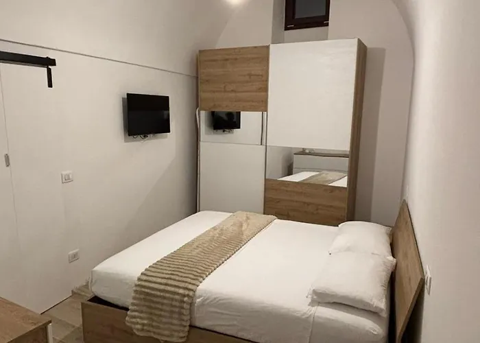 Vicolo Lungo * Nardò